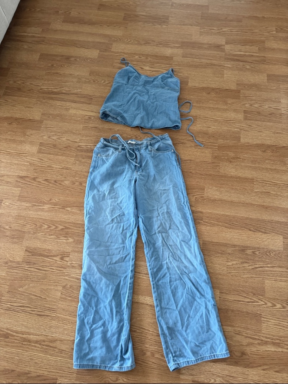 Zara Light Wash Denim Tank & Wide Leg Pants Set . Pants size 26 top medium.